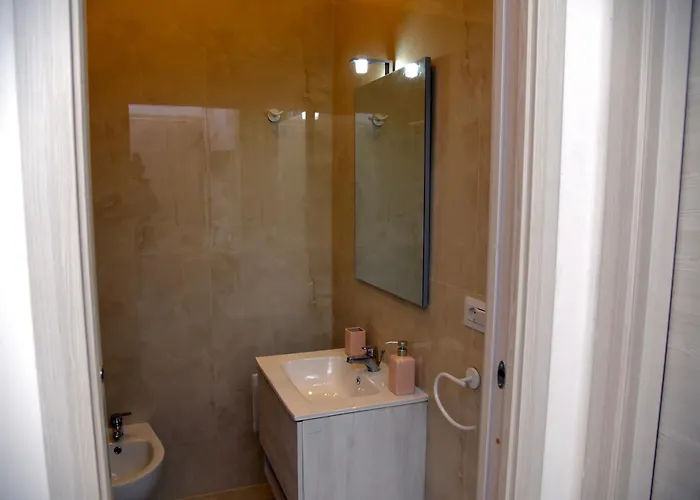 Apartment Dimora Borbonica 1 *